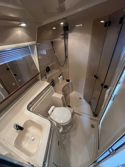 Double Trouble Yacht Photos Pics 