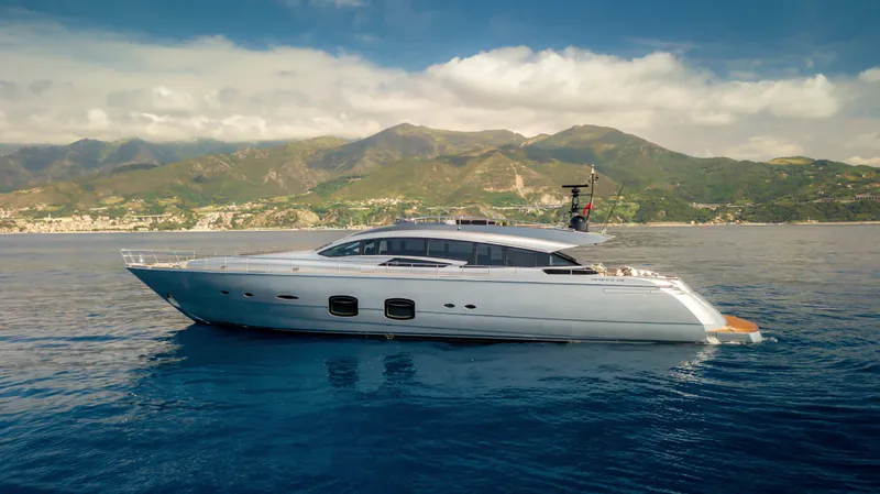 X-trem II Yacht Photos Pics Pershing 108 for sale BlackOrange Superyacht