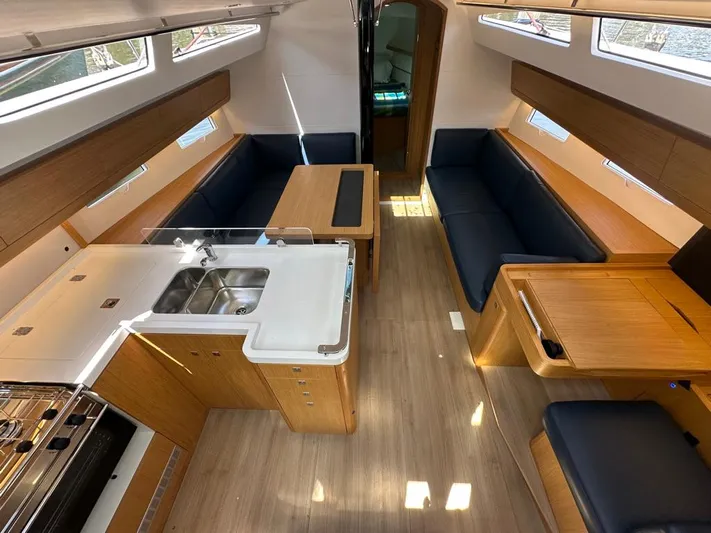  Yacht Photos Pics 2024 J Boats J/40 interior with modern kitchen and seating area.
