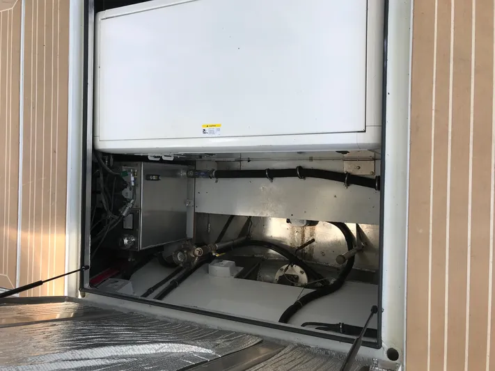 St. Somewhere Yacht Photos Pics 