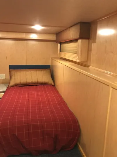 St. Somewhere Yacht Photos Pics 