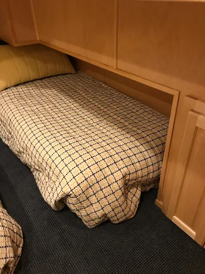 St. Somewhere Yacht Photos Pics 