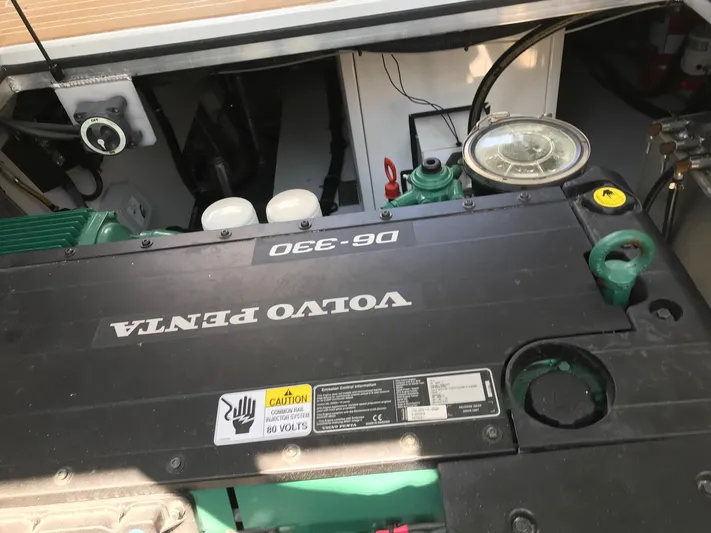 St. Somewhere Yacht Photos Pics 