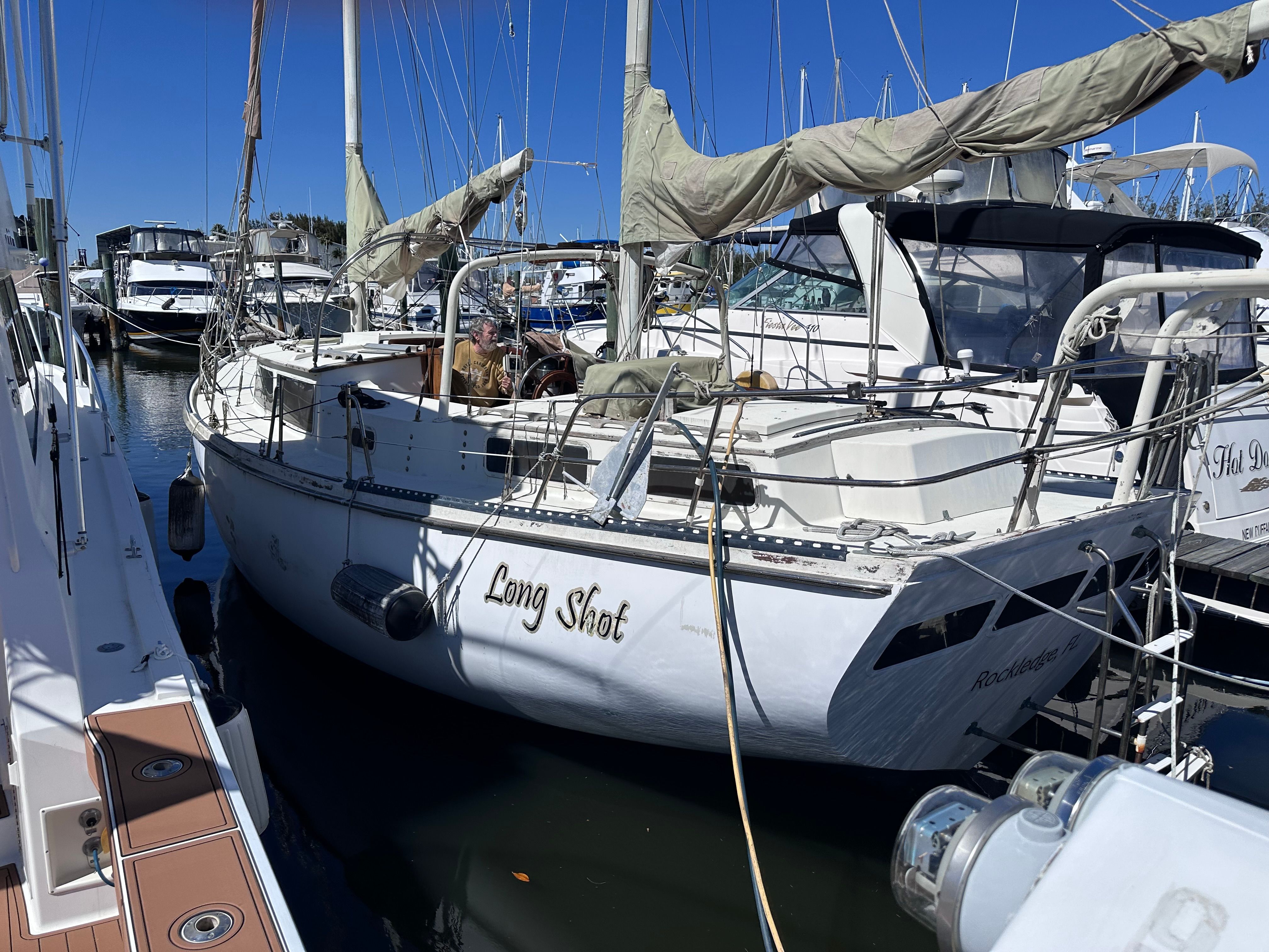 Islander Freeport 41