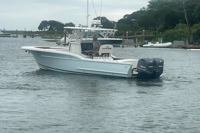 Buddy Davis 28 Center Console