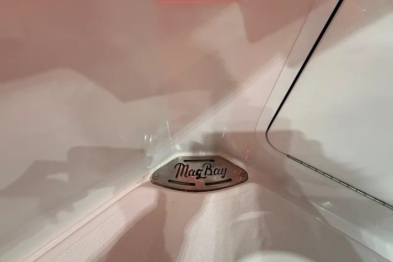  Yacht Photos Pics 2021 Mag Bay 33 CC boat interior with logo detail.