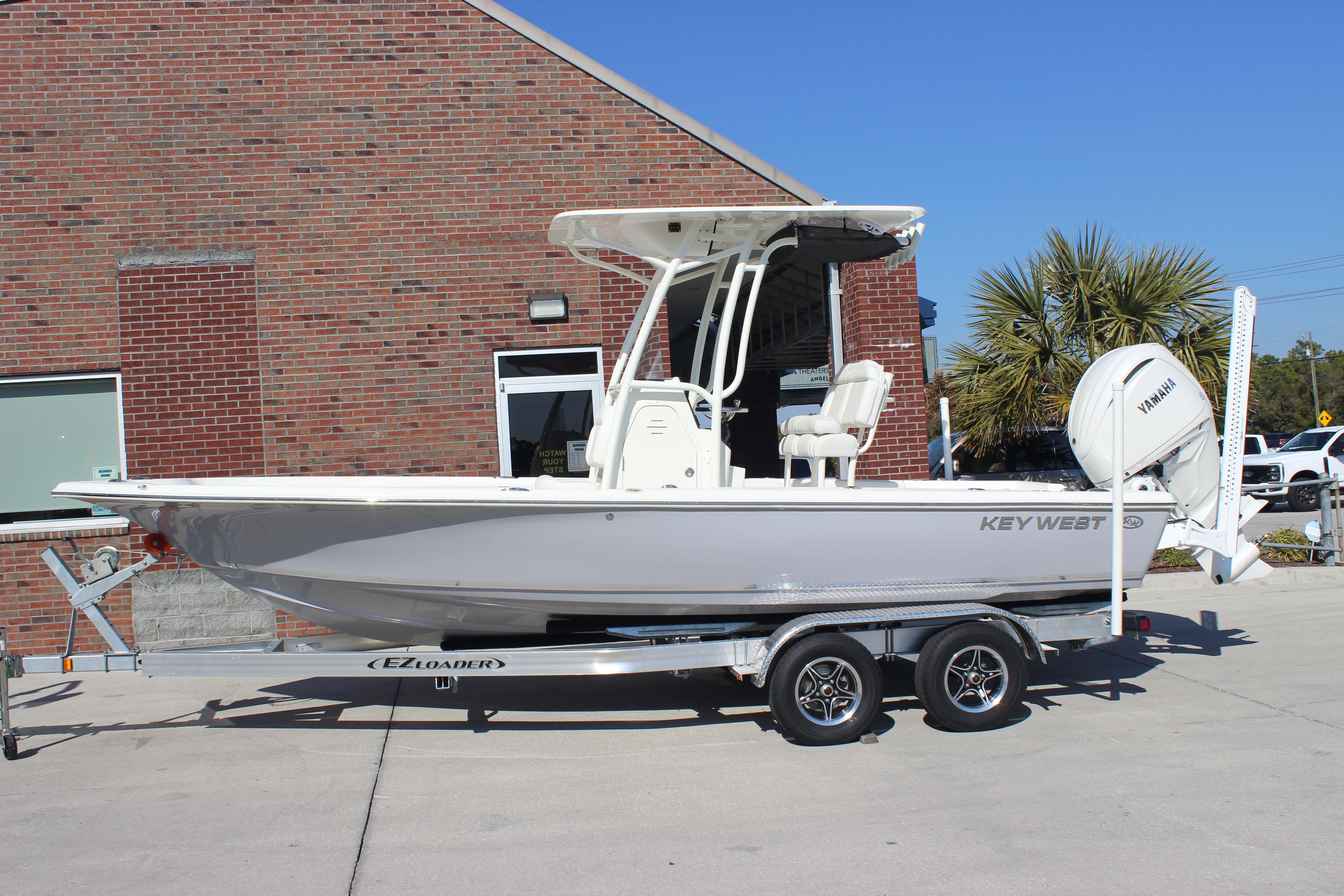 Key West 230 Bay Reef