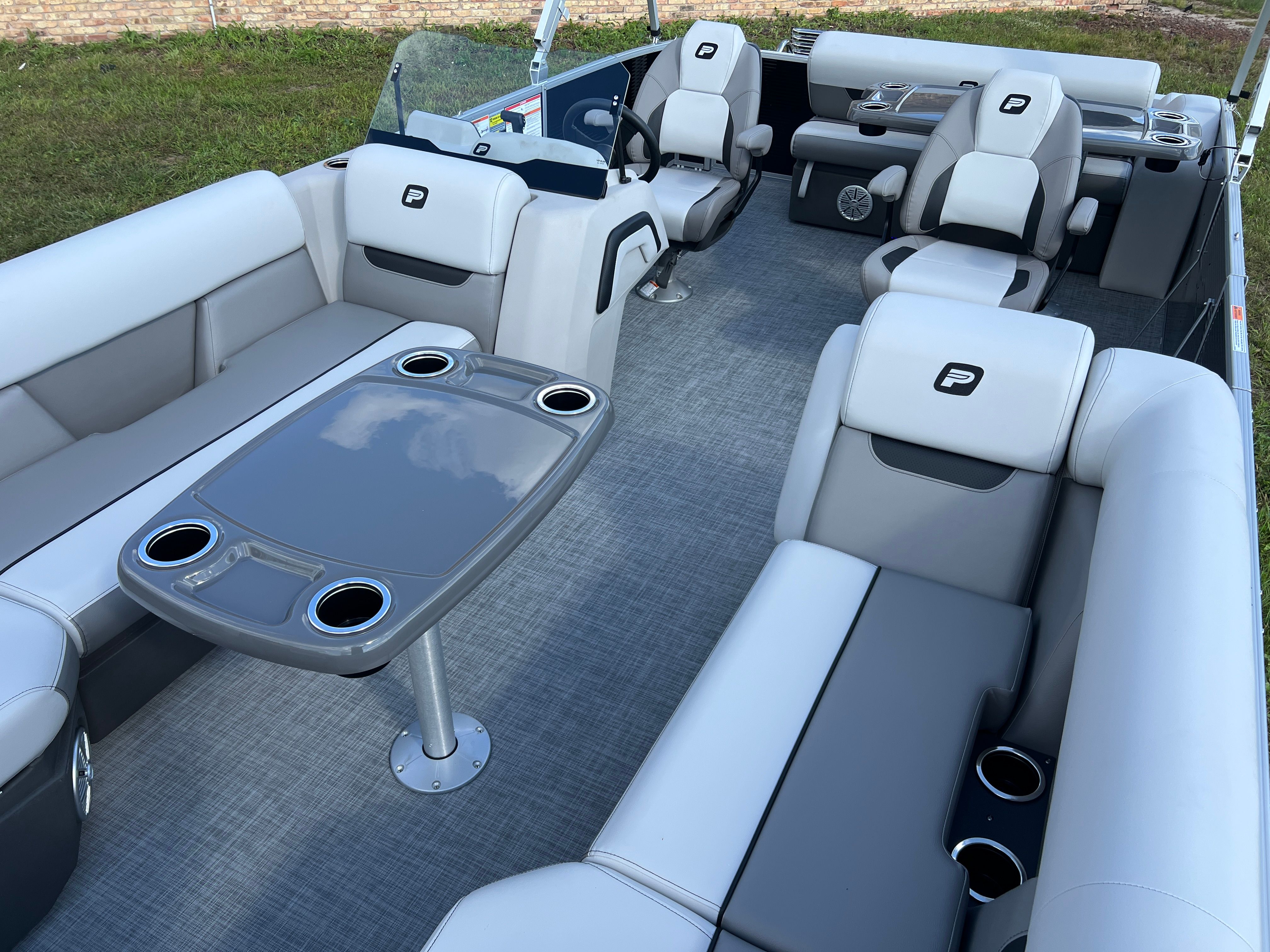 Princecraft Vectra 23 RL