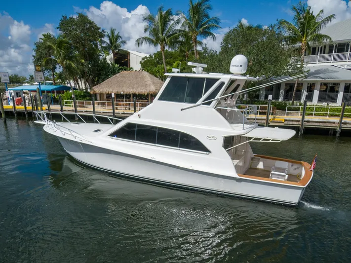 Escape Yacht Photos Pics 