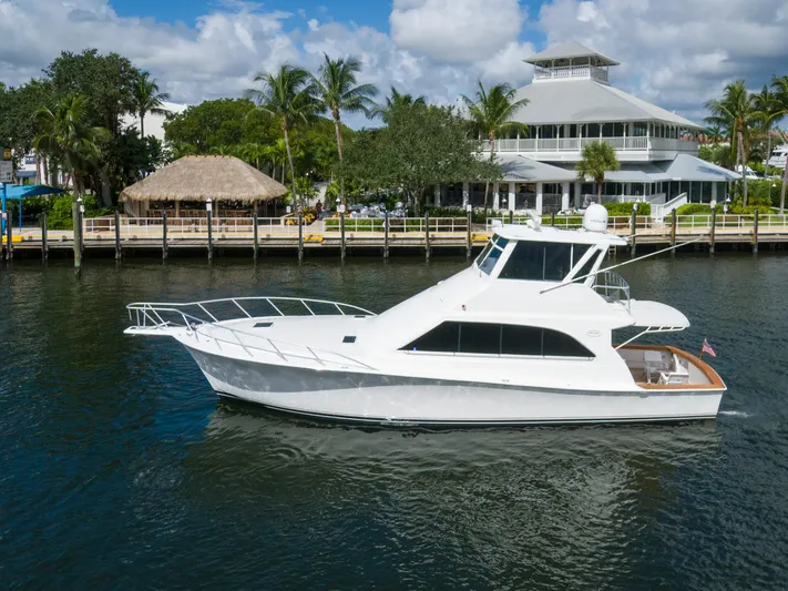 Escape Yacht Photos Pics 