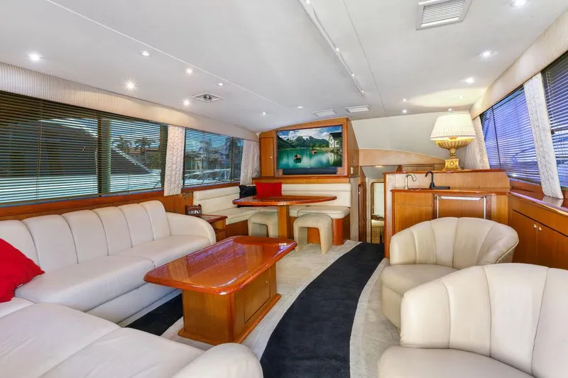 Escape Yacht Photos Pics 