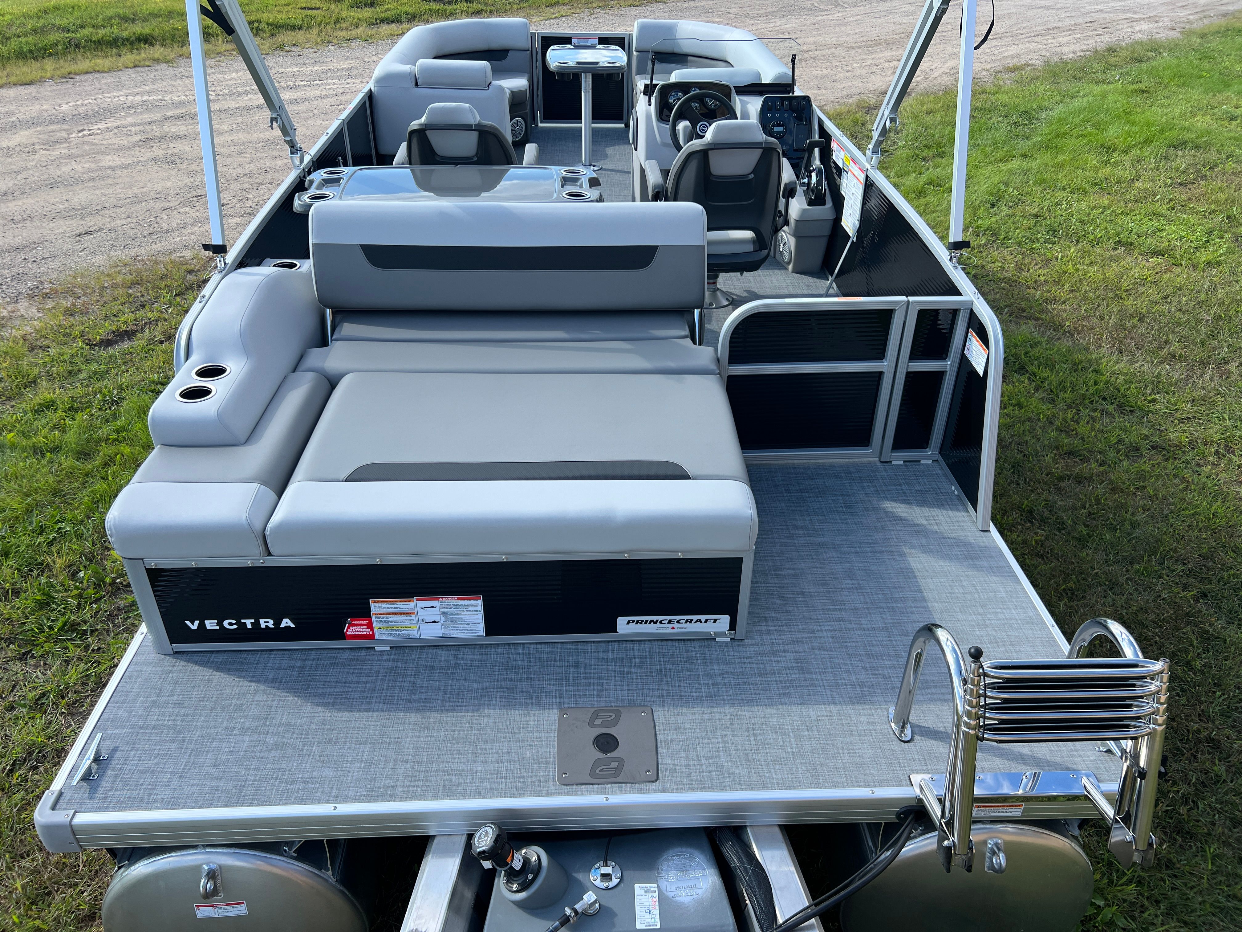 Princecraft Vectra 23 RL