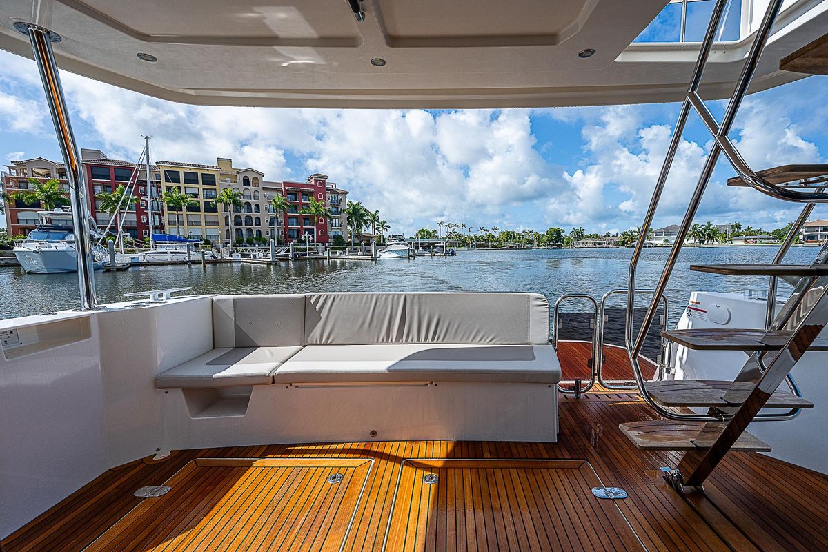 2020 Beneteau 48 