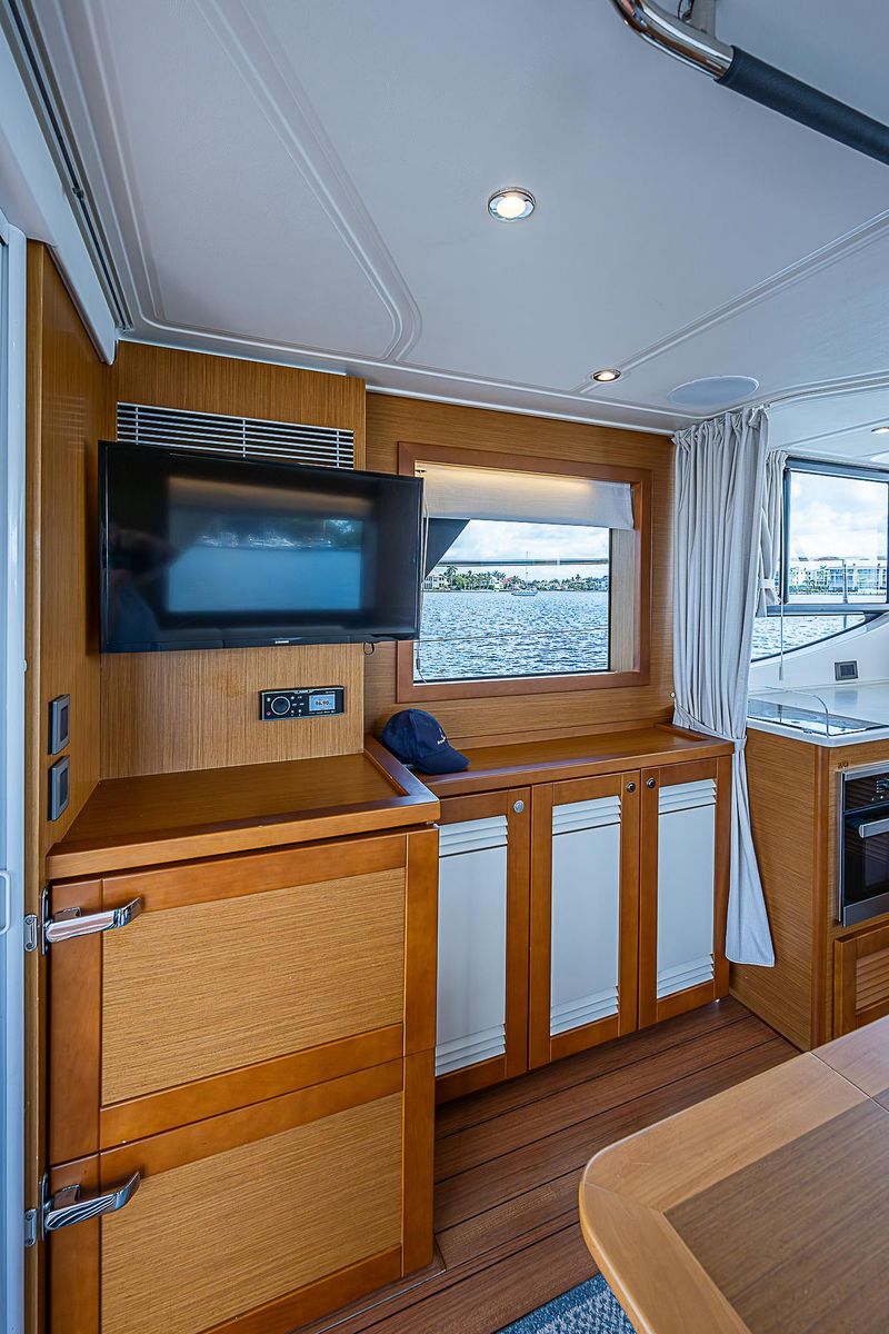 2020 Beneteau 48 