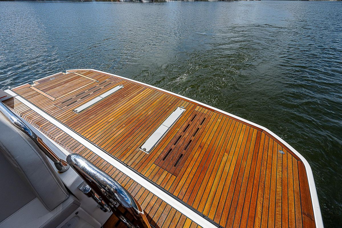 2020 Beneteau 48 