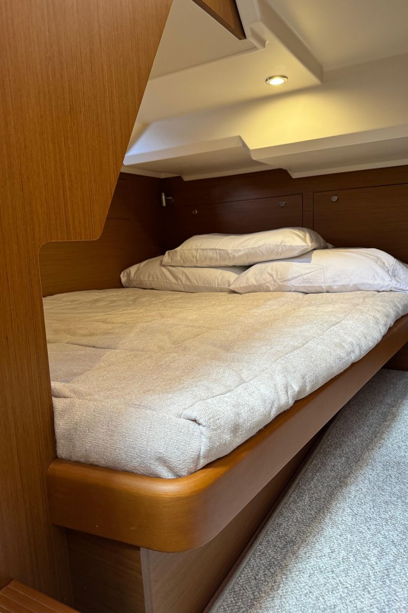 2020 Beneteau 48 