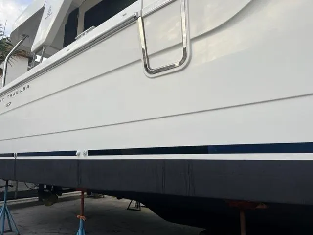 Horizon IV Yacht Photos Pics 