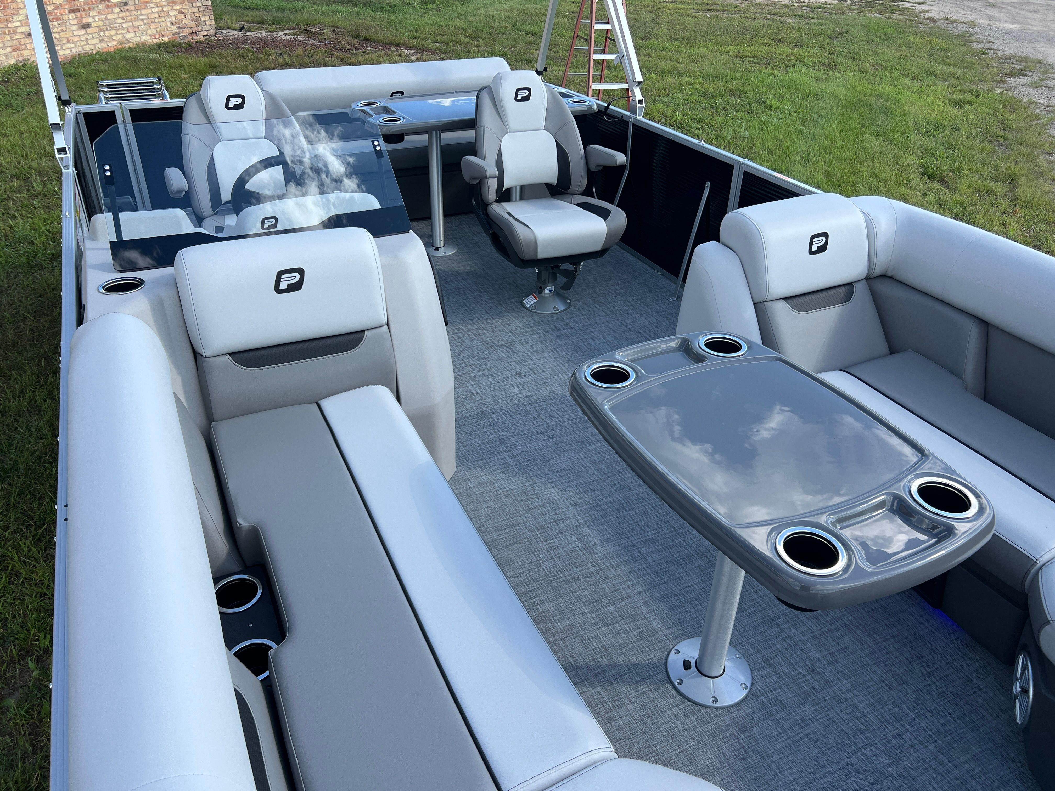 Princecraft Vectra 23 RL