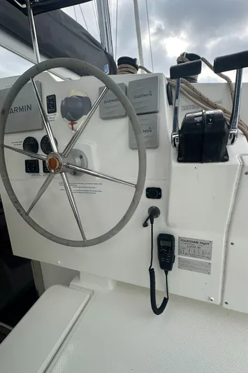 Brave Coquina Yacht Photos Pics Helm station of 2020 Fountaine Pajot Lucia 40 catamaran with Garmin navigation.