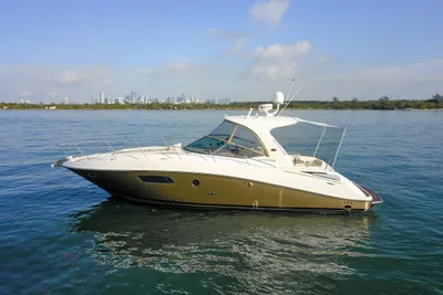 Sea Ray 350 Sundancer