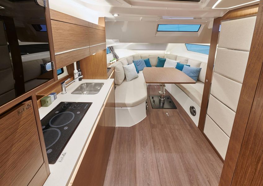 2022 Jeanneau Leader 12.5