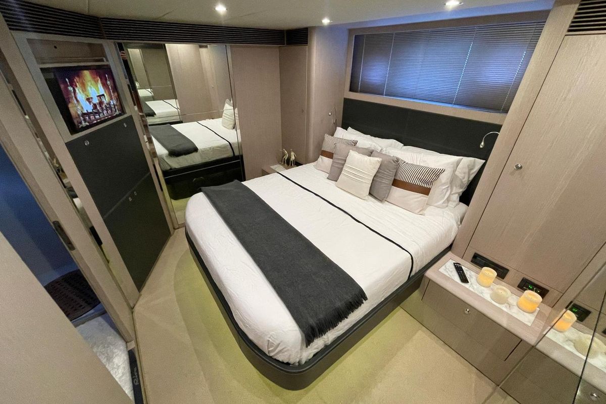2016 Riva 63 