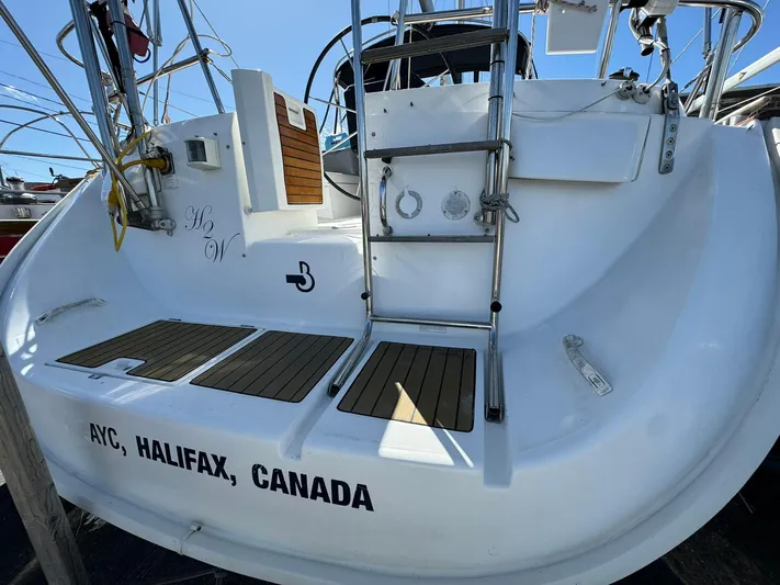 Heaven Wont Wait Yacht Photos Pics 