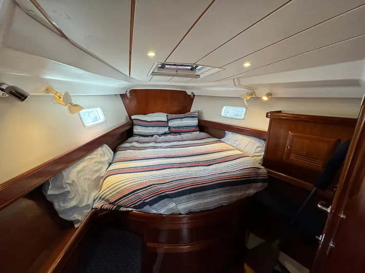 Heaven Wont Wait Yacht Photos Pics 