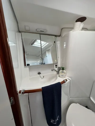 Heaven Wont Wait Yacht Photos Pics 