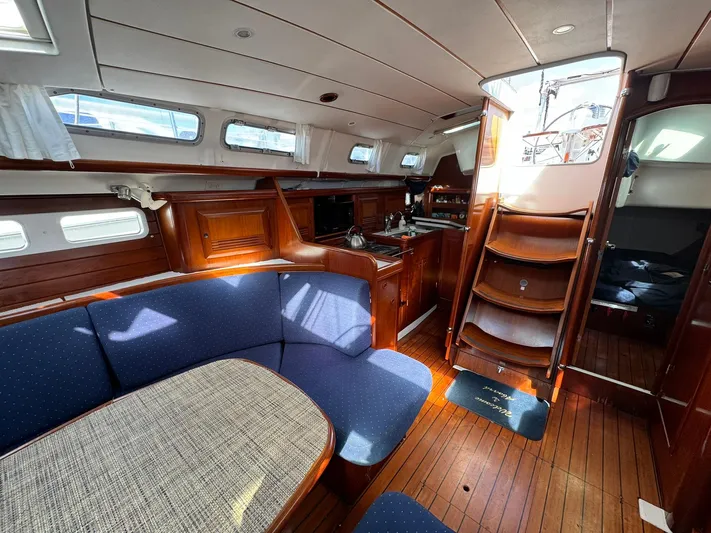 Heaven Wont Wait Yacht Photos Pics 