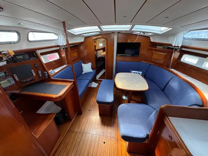 Heaven Wont Wait Yacht Photos Pics 