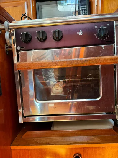 Heaven Wont Wait Yacht Photos Pics 