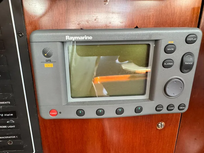 Heaven Wont Wait Yacht Photos Pics 