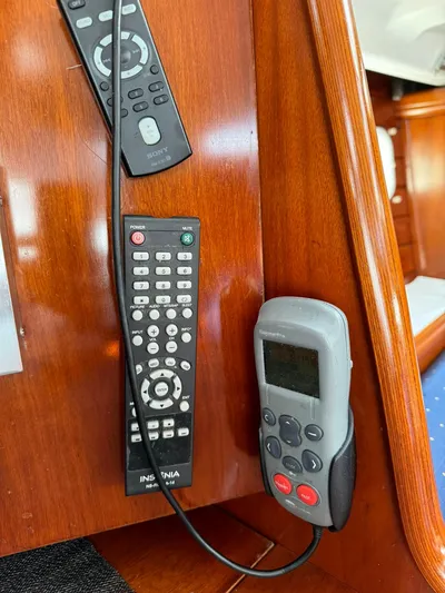 Heaven Wont Wait Yacht Photos Pics 