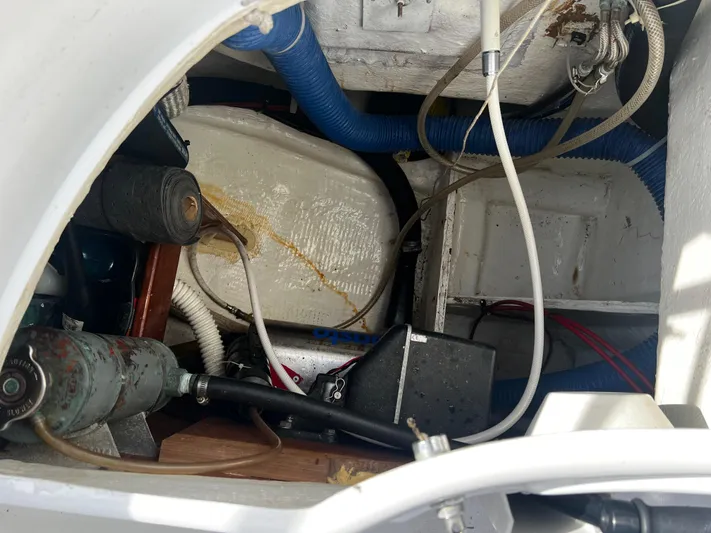 Heaven Wont Wait Yacht Photos Pics 