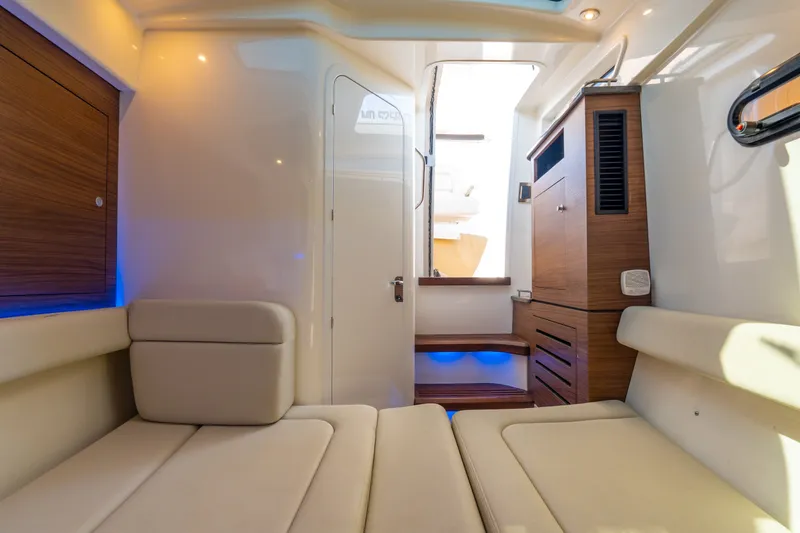 Cruzan Time Yacht Photos Pics 