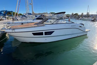 2023 Quicksilver Activ 805 Cruiser