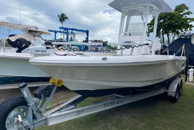 Robalo 226 Cayman
