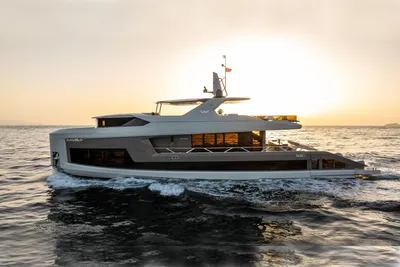 Mazu Yachts 92 DS