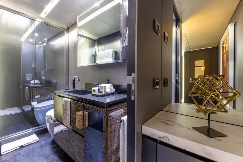 Maverick Yacht Photos Pics Luxurious bathroom on Admiral Impero 40 yacht, featuring modern fixtures and elegant design, 2013 model.