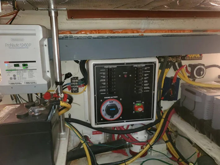 Angels Only Yacht Photos Pics Electrical panel and wiring inside a 2007 Mainship 400 Trawler boat.