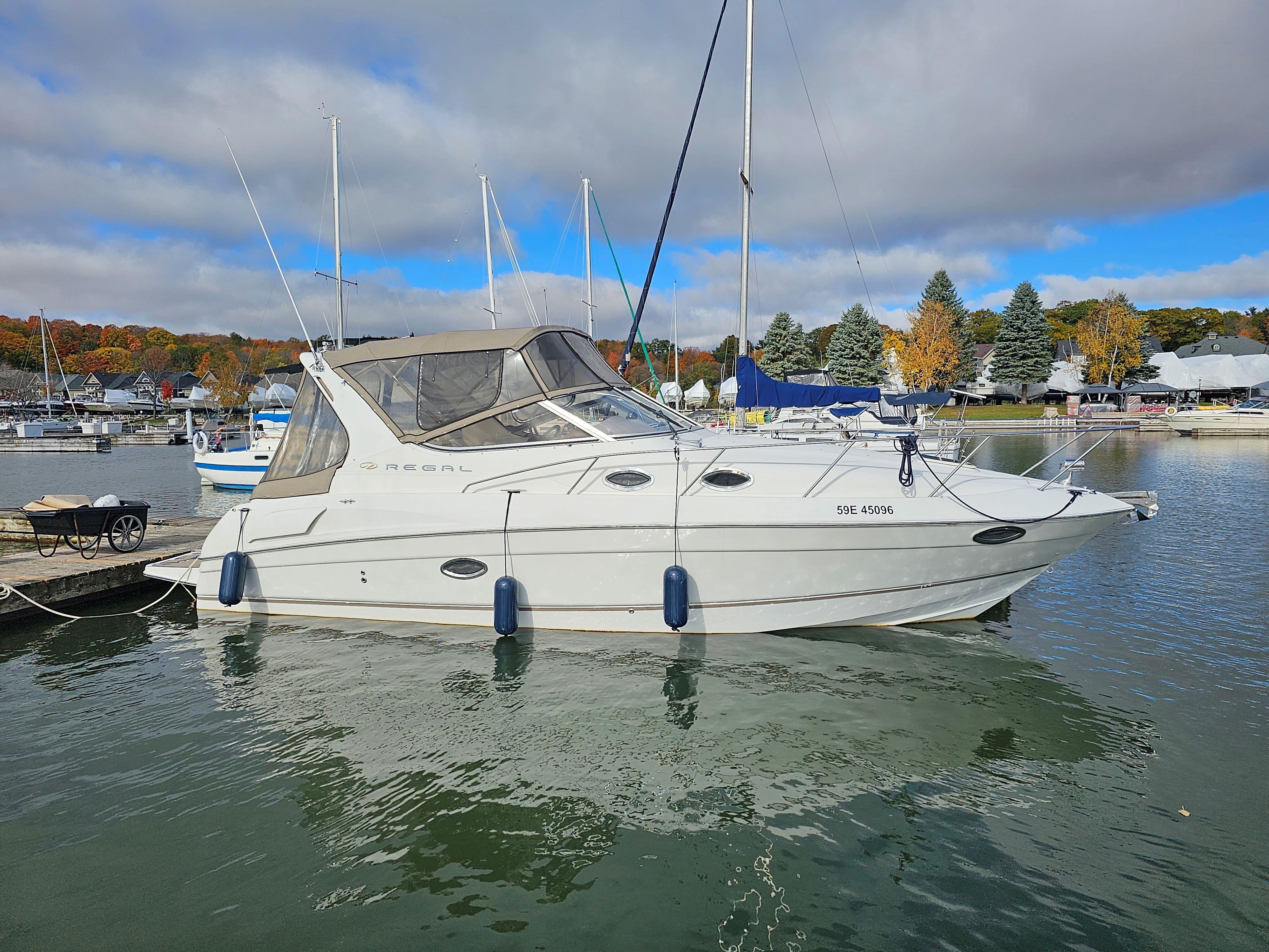 2003 Regal Commodore 3060 Cruiser for sale - YachtWorld