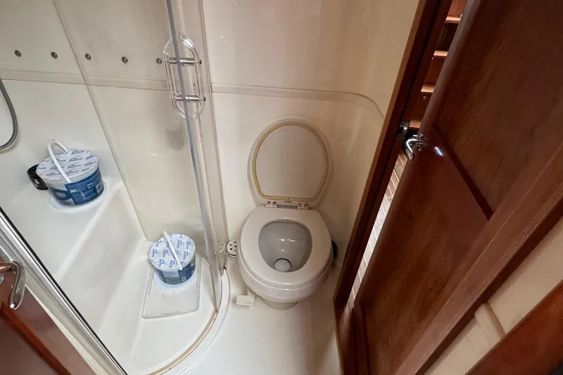 Stewartship Yacht Photos Pics 