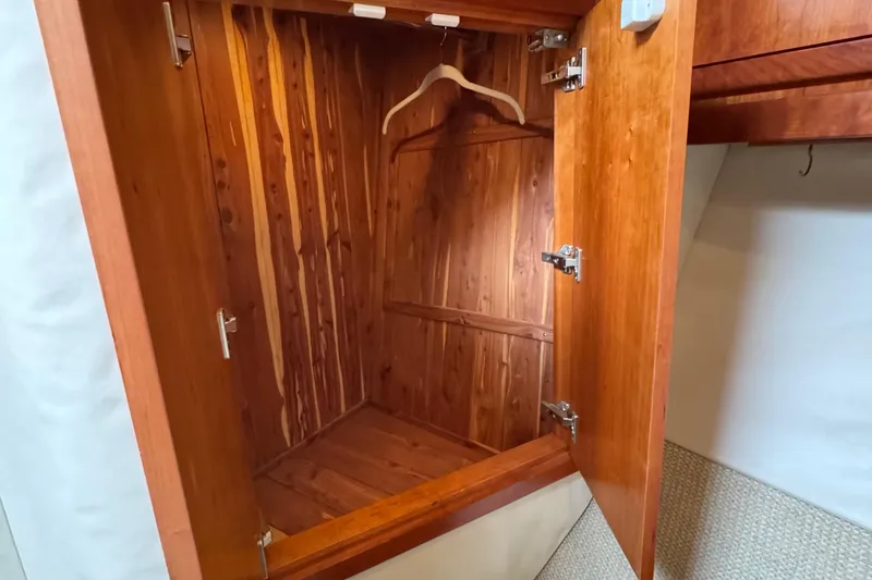 Stewartship Yacht Photos Pics 