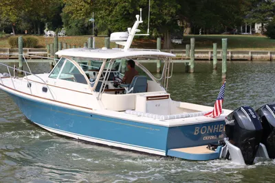 Hunt Yachts Surfhunter 32