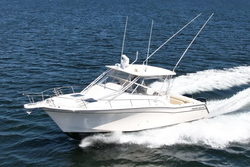 Brisas Del Mar II Yacht Photos Pics 