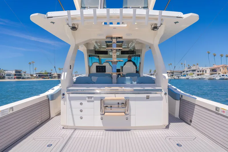 Mandalorian Yacht Photos Pics 2023 Scout 530 LXF luxury yacht interior with ocean view and modern amenities.