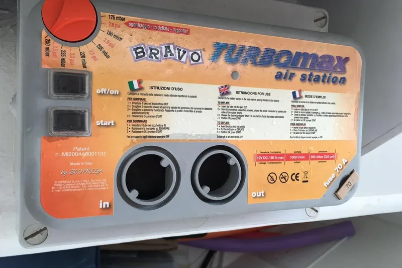  Yacht Photos Pics Bravo Turbomax air station control panel on a 2015 Jeanneau 57 yacht.