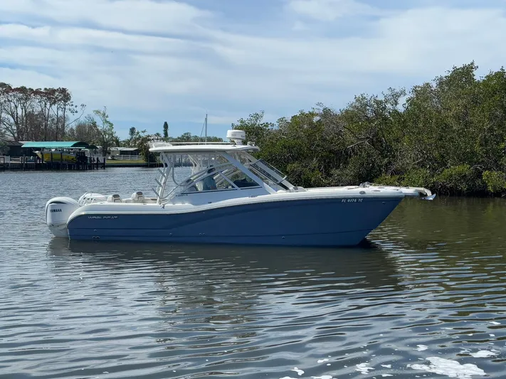 Cobalt Yacht Photos Pics 
