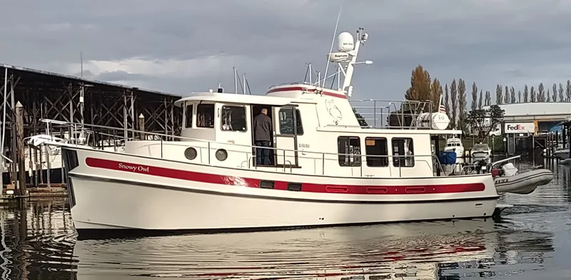 Snowy Owl Yacht Photos Pics 